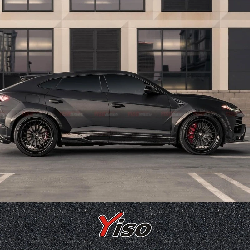 

Suitable for the Lamborghini URUS modification of 1016 high-quality carbon fiber side skirts