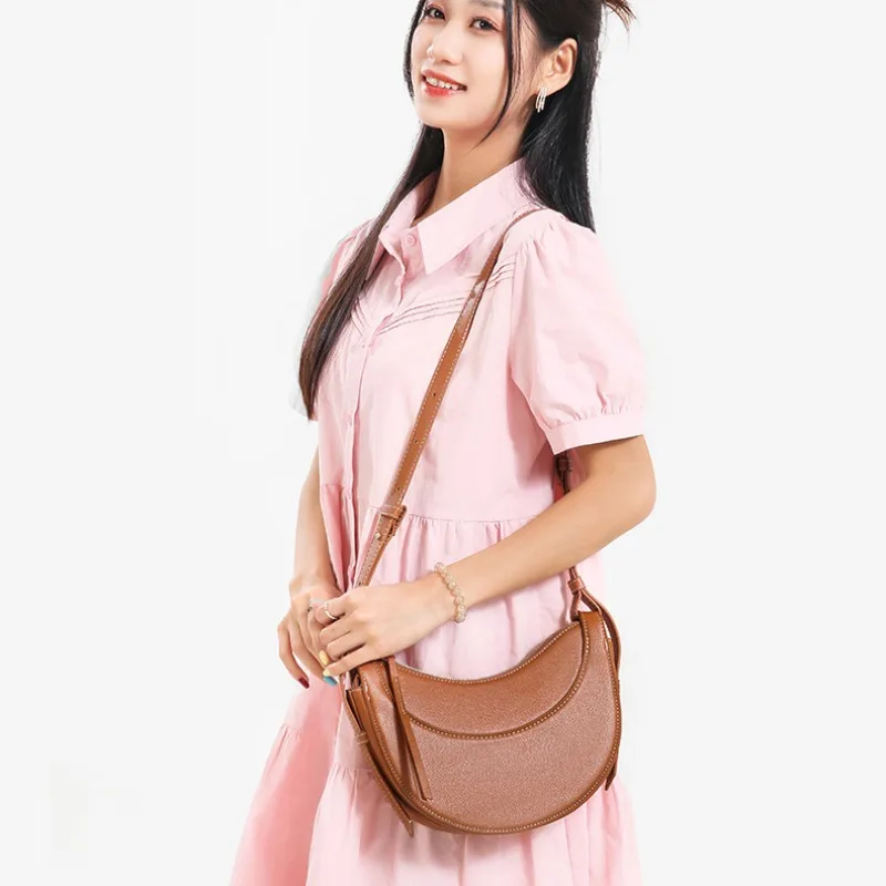 

Light Luxury French Niche Design Dumpling Bag, Moon Tooth Bag, Soft Leather High-end Feeling Armpit Bag, Crossbody Bag