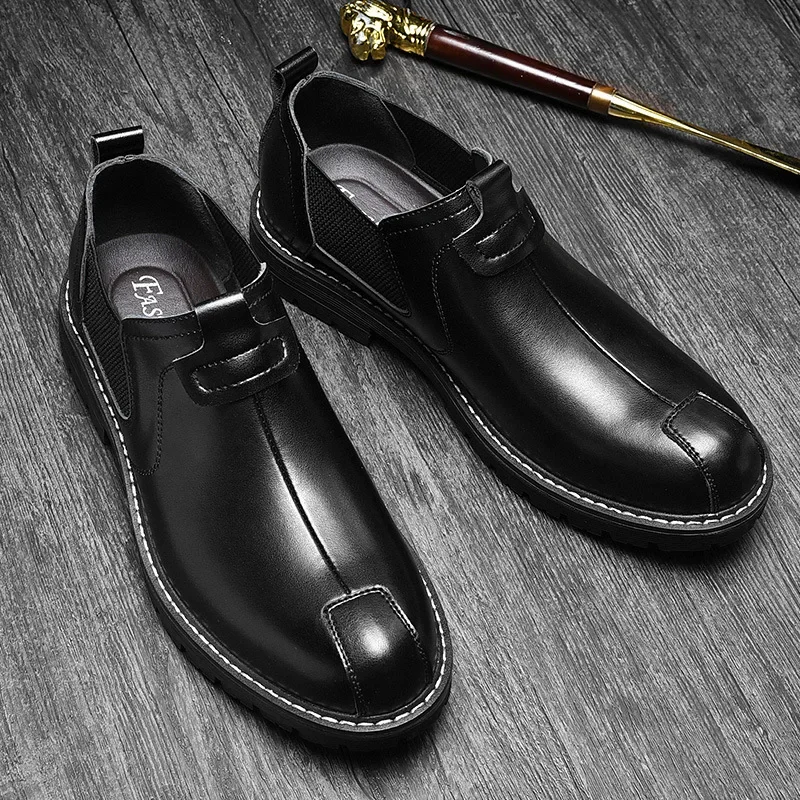 New Arrival Retro Bullock Design Men Classic Business Formal Shoes Pointed Toe leather shoes Men Oxford Dress Shoes 2021 new