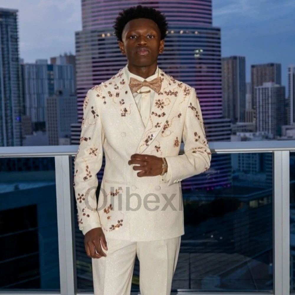 Olibexley Shiny Pink Rhinestones Diamond Men Suits 2 Pieces Sets Peaked Lapel Groom Tuxedos Male Prom Blazer Customized S338