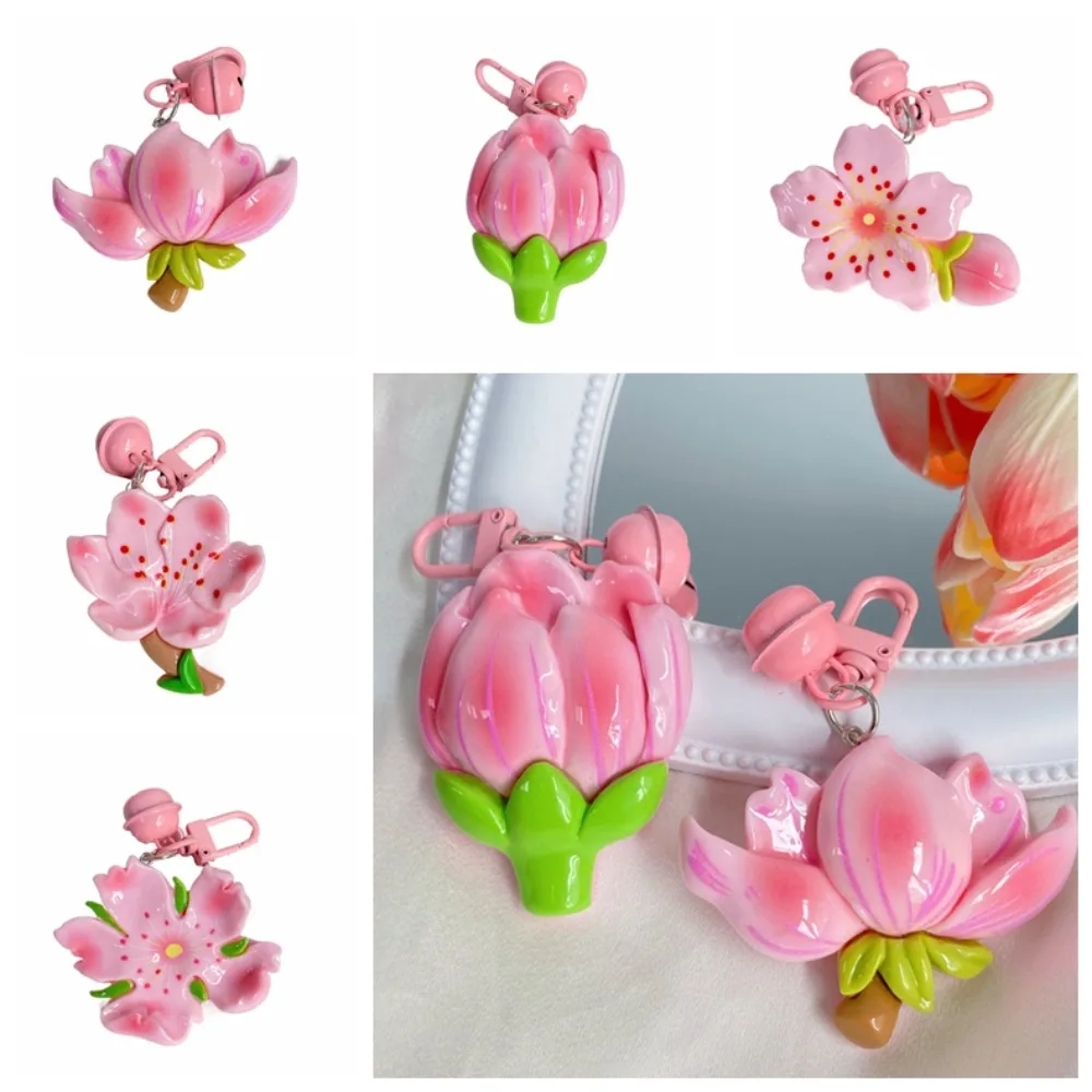 Fashion Peach Blossom Small Resin Keychain Tulip Lotus Flower Keychain Pendant Creative with Bell Sweet Keyring Couple