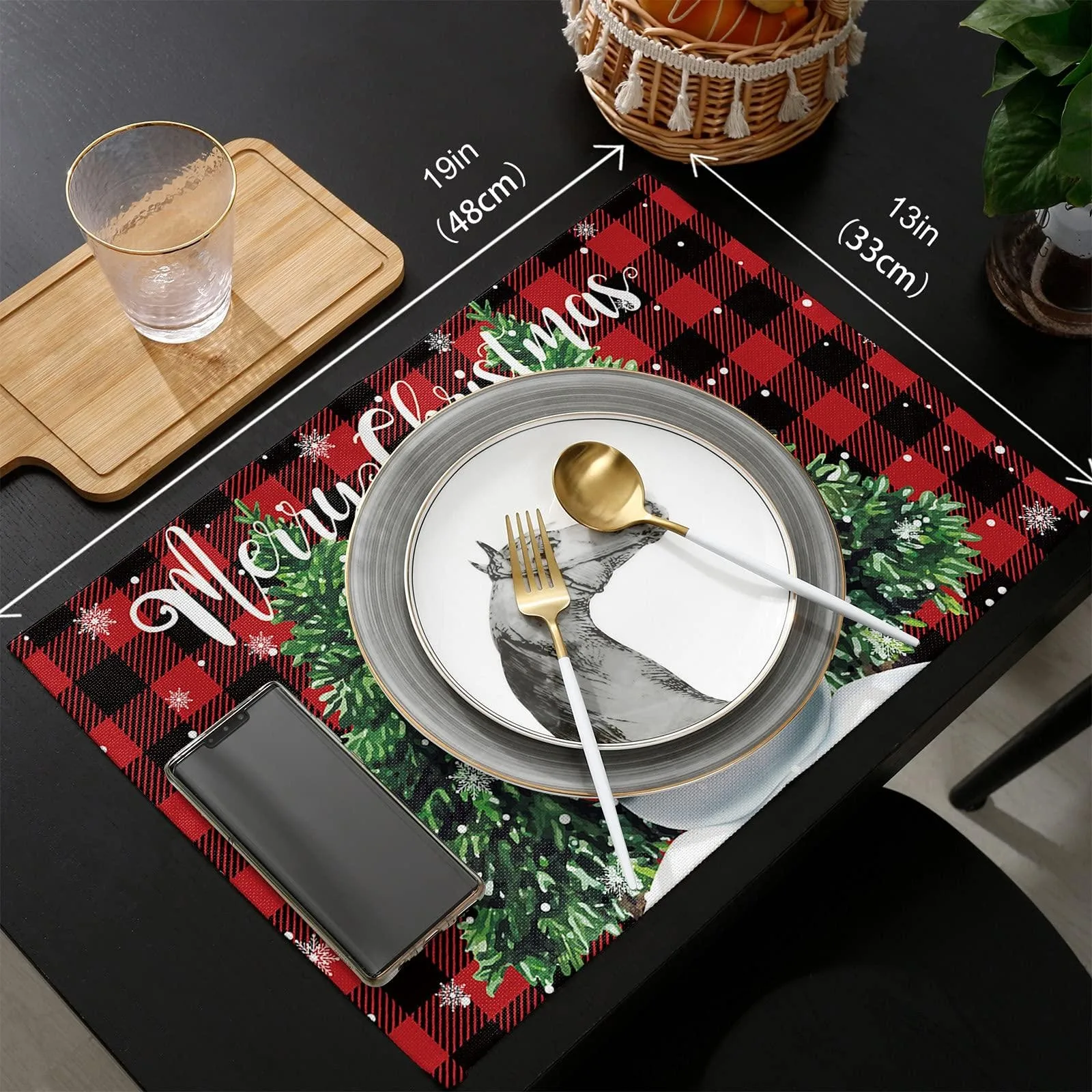 مجموعة مفارش عيد الميلاد مكونة من 4 قطع - منقوشة الجاموس الأحمر مع رقاقات الثلج على شكل رجل الثلج، مفارش طاولة قابلة للغسل لديكور طعام المطبخ #3