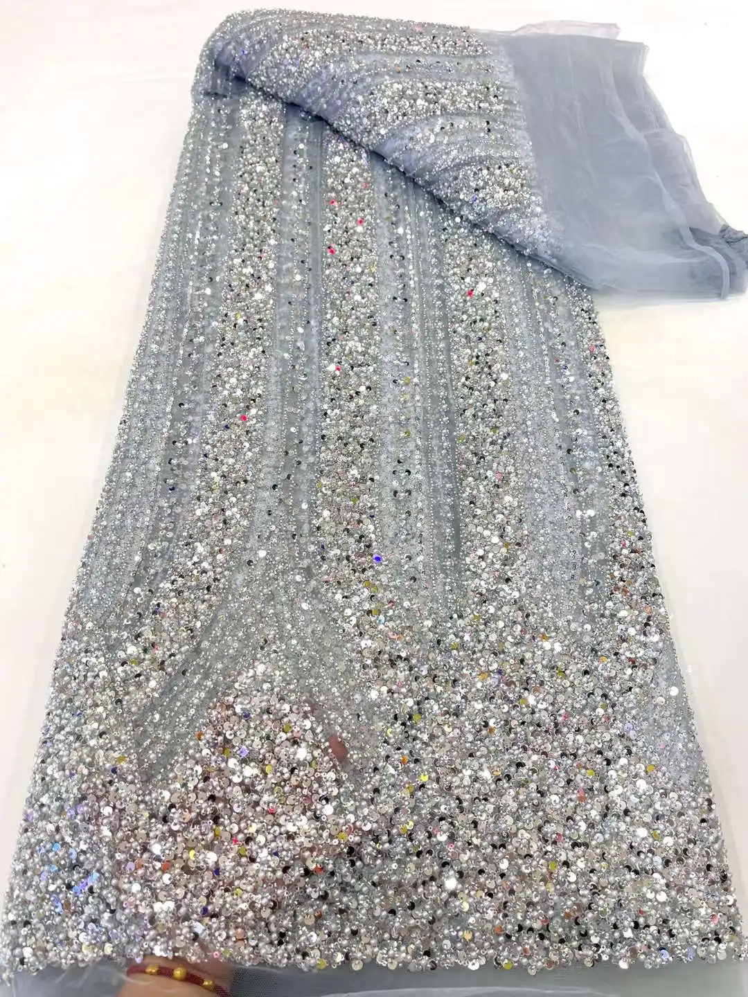 Tessuto africano di pizzo con perline pesanti, Tulle di paillettes nigeriane, materiale in tessuto 3D per matrimoni, alta qualità, 2024, 5 yarde XC70PM