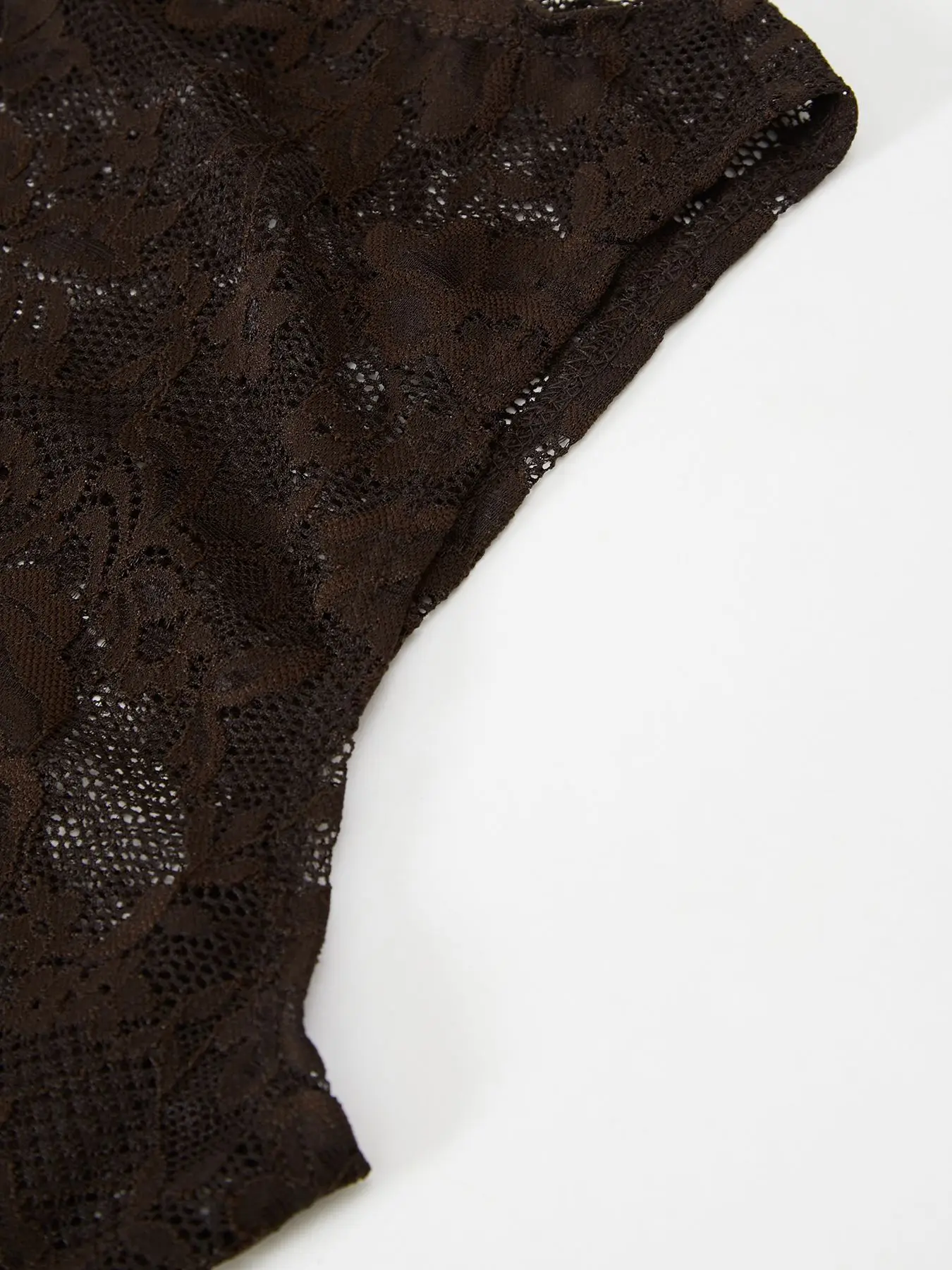 Damen Ärmelloses Spitzen-Slim-Fit Y2K-Shirt, Sommer-Oberteil mit O-Ausschnitt, Netz-Spitzen-Tanktop, Sexy Einfaches Einfarbiges Spitzen-Top für Damen 2026 – Detail 6