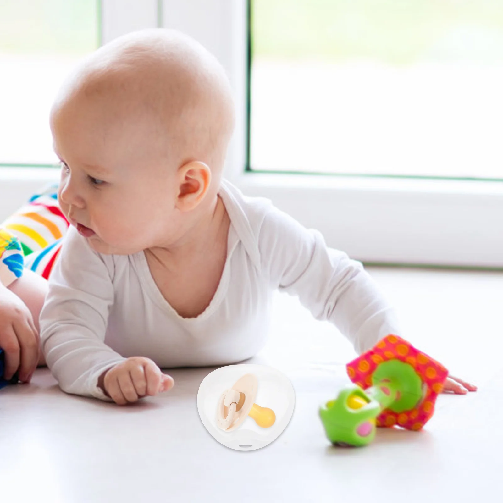 6Pcs Portable Pacifier Carrier Box Triangle Shape Baby Pacifier Storage Container for Travel Diaper Bag Use Leak-Proof Infant