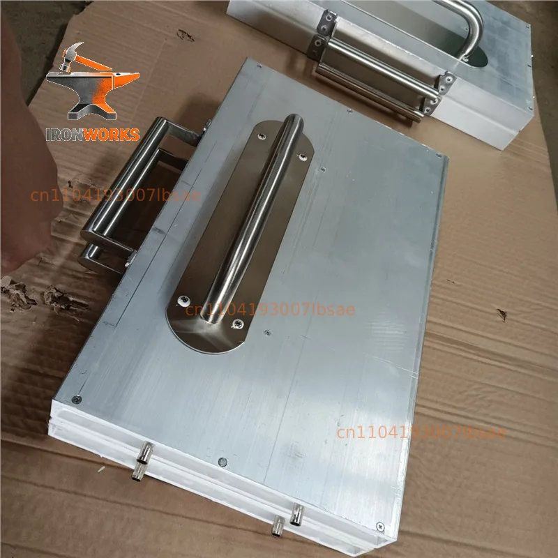 Aluminum alloy water-cooled heat dissipation hand-pressed nest base machine, suitable for medium bees and Italian bees
