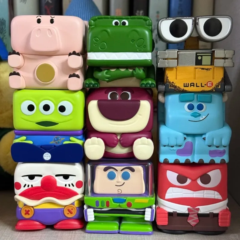 

POPMART собирает фигурки Диснея/Пиксера POP CUBE-123. Милый и счастливый коллекционный сюрприз. Модные аксессуары для рождественских игрушек.