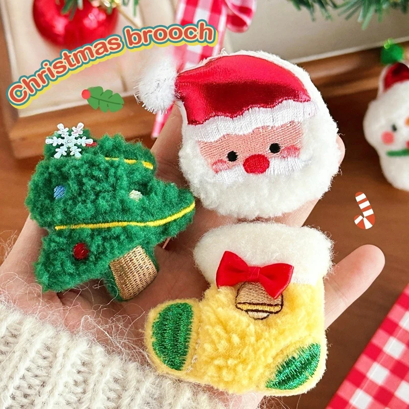 クリスマスぬいぐるみ人形ブローチ、クリスマスツリー、サンタクロース、雪だるま、靴下、バッグ、コート、セーター、スカーフ、バッジ、ピン、アクセサリー