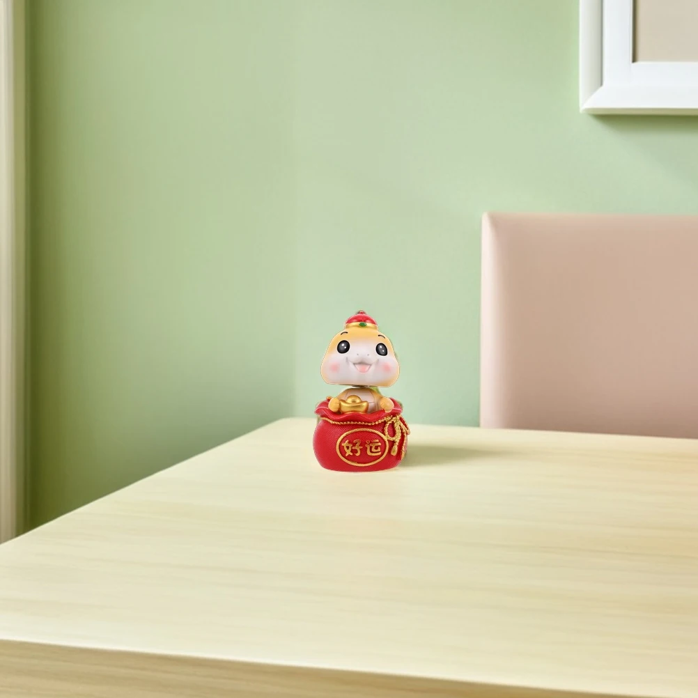 

2Pcs Mini Snake Statue Bobbling Head Vehicle Interior Mascot for New Year Celebration Cute Zodiac Desktop Ornament Home Office