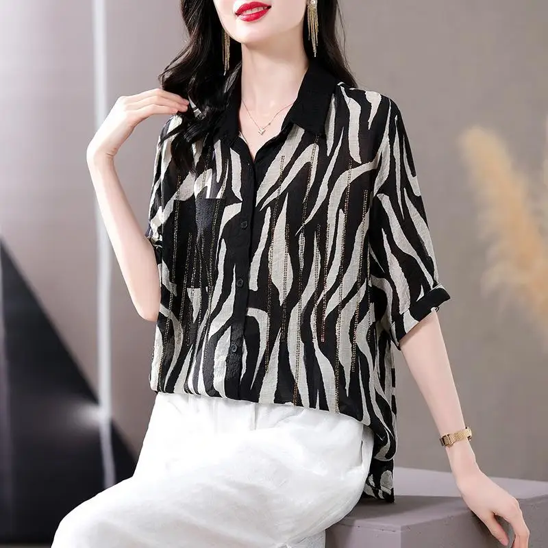 

Korean Summer Women's POLO Collar Striped Pockets Diamonds Single Breasted Simplicity Loose Short Sleeve Chiffon Shirt Tops