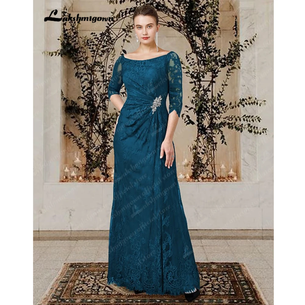 Plus Size Kleid für die Brautmutter, elegant, mit Juwelenausschnitt, bodenlang, Spitze, kurze Ärmel mit Rüschen, Kristallbrosche, seitlich drapiert