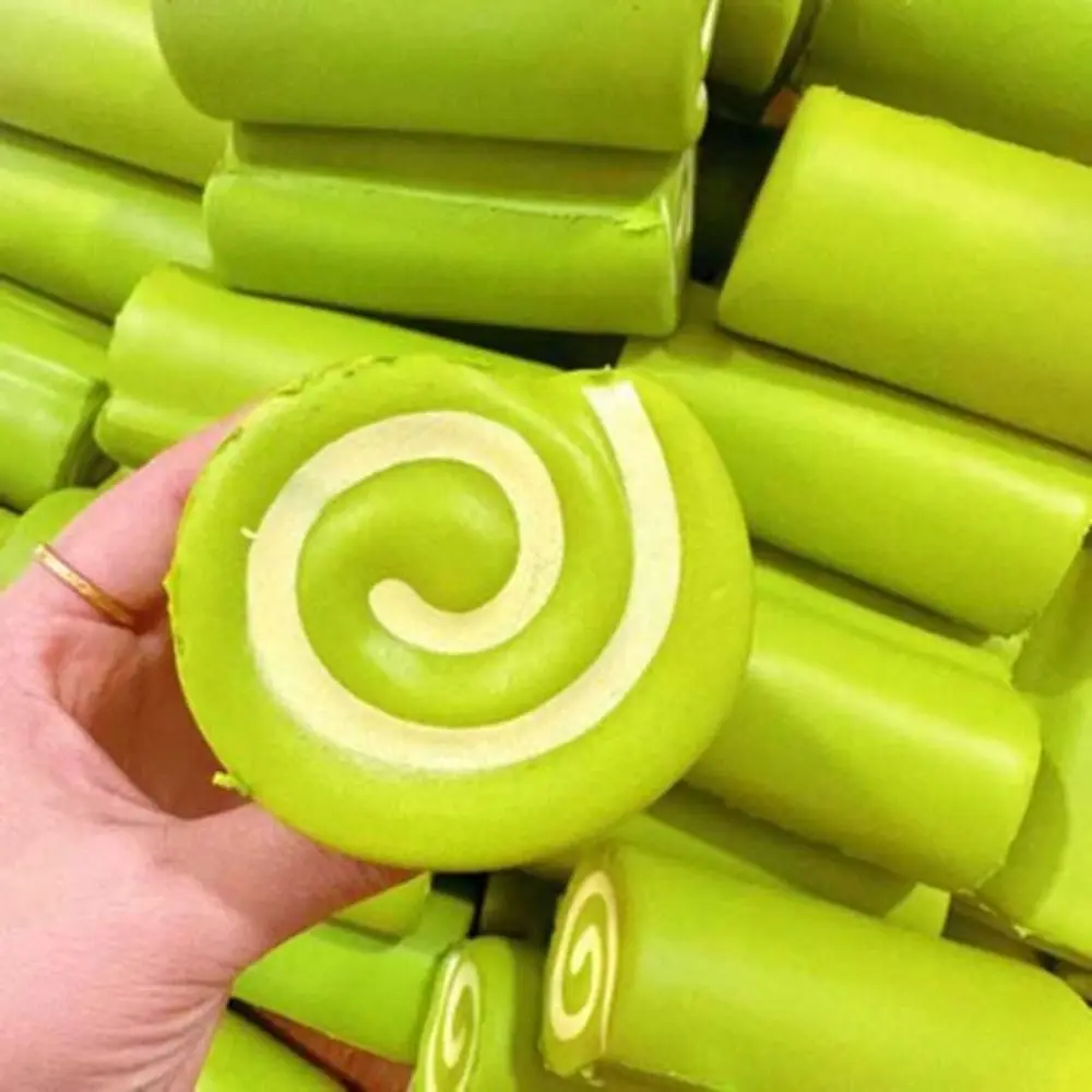 Ultra Wet Yellow Swiss Roll Squeeze Sticky Texture Calming Bread Squishy Soft Cute Soft Touch Sensory Fidget Cake Adults