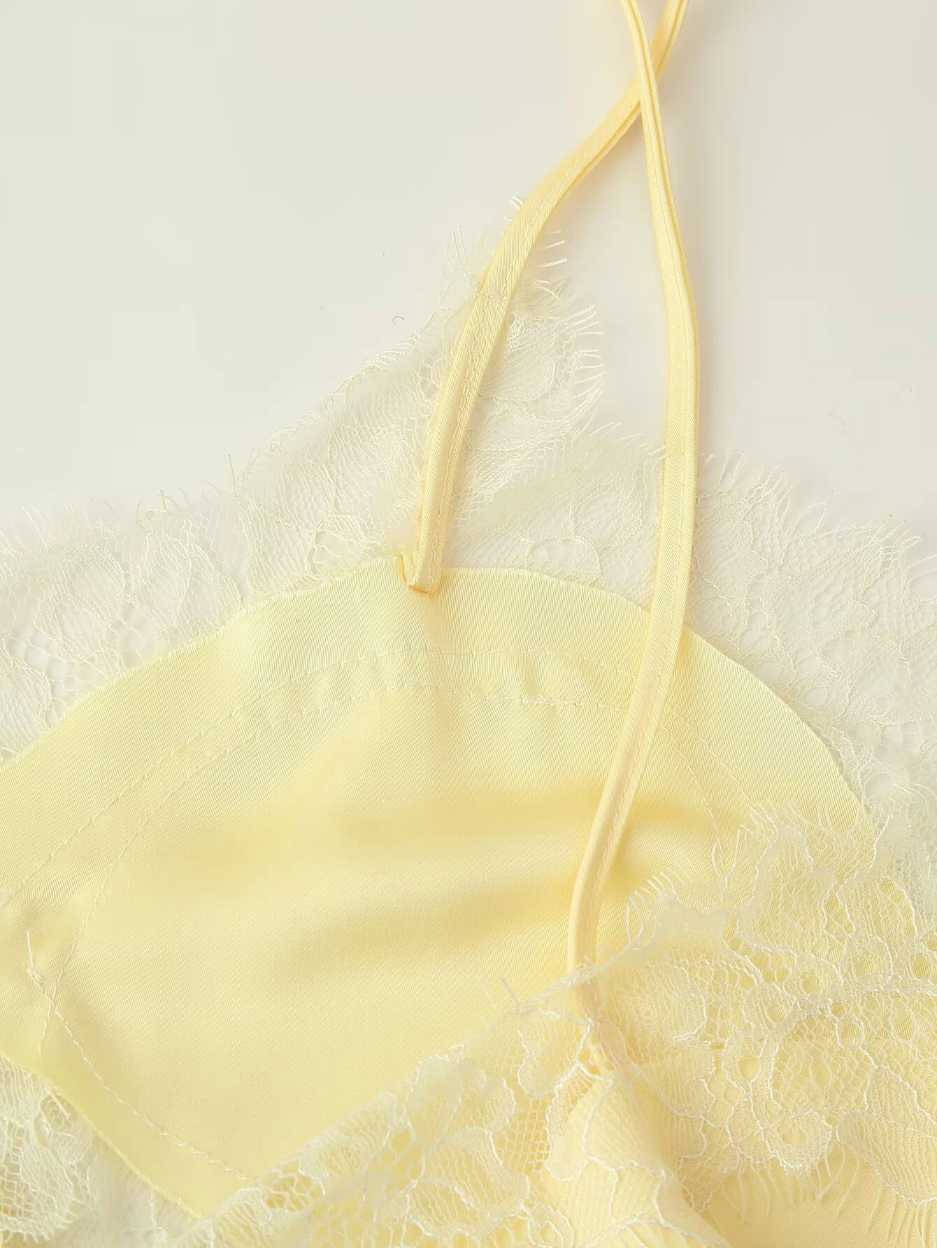 النمط الأوروبي والأمريكي الجديد للمرأة أزياء من الدانتل الديكور الملابس الداخلية نمط أعلى الحمالة القصيرة غير النظامية #5