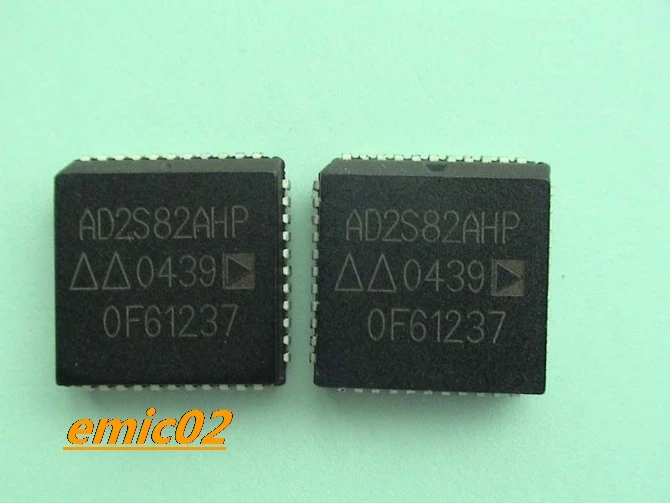 Original stock AD2S82AHPZ AD2S82AHP AD2S82 R/D PLCC-44