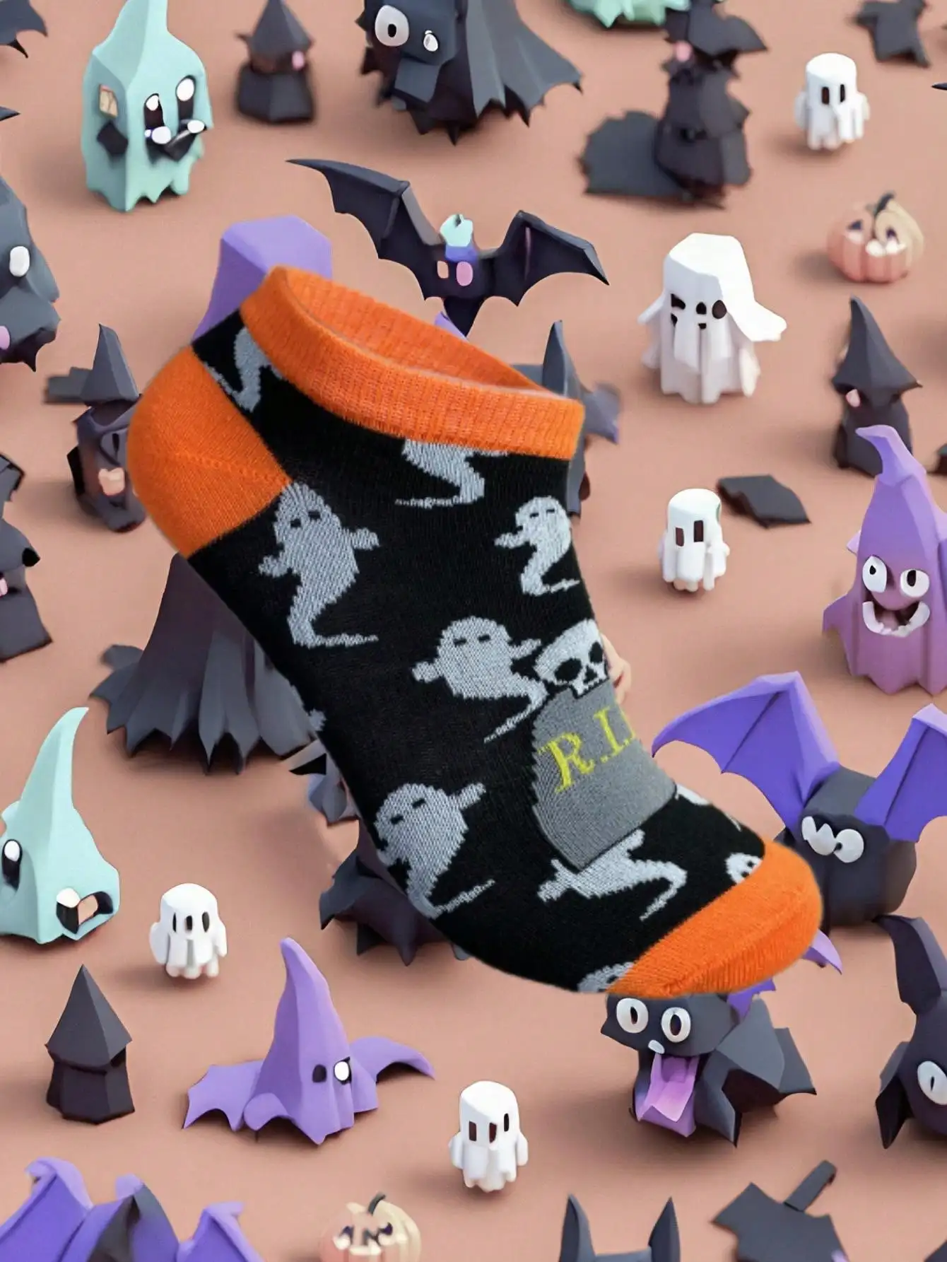 8 pairs/sets of men\'s Halloween cartoon fun pattern personality socks combination