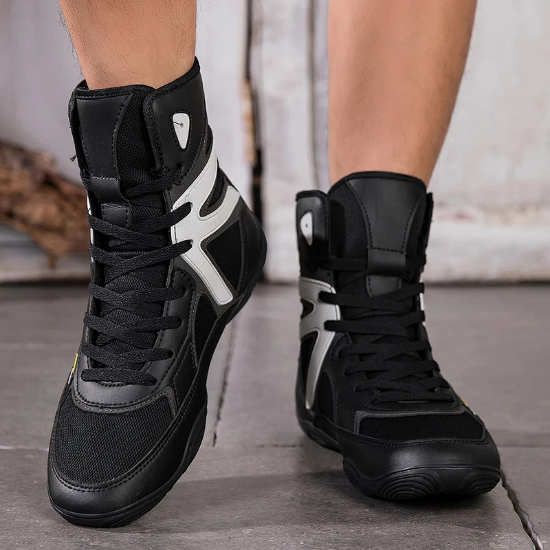 

High Quality Men Wrestling Boots Comfortable Boxing Sport Shoe for Men Professional Men Fighting Shoes Boxing Fighting Boots