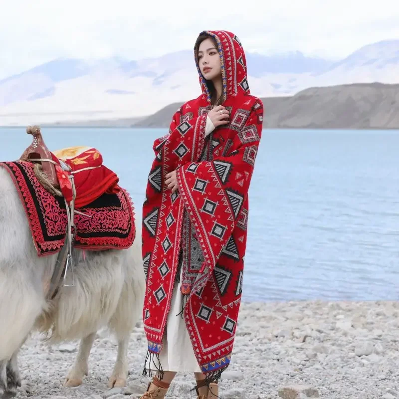 الرجعية العرقية نمط مقنعين عباءة شال ملابس خارجية دافئة للسفر التصوير مطابقة الملابس شمال غرب شينجيانغ التبت الكبير