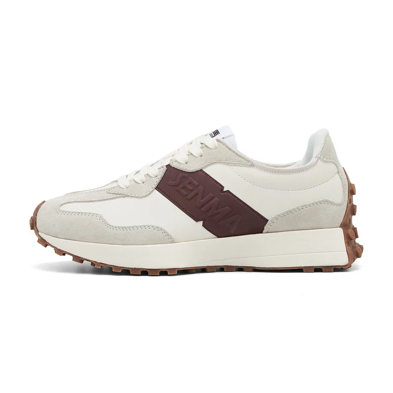 

Стильные мужские кроссовки Woke: акцент на воздухопроницаемость и модную универсальность, многофункциональные для фитнеса и тренировок.