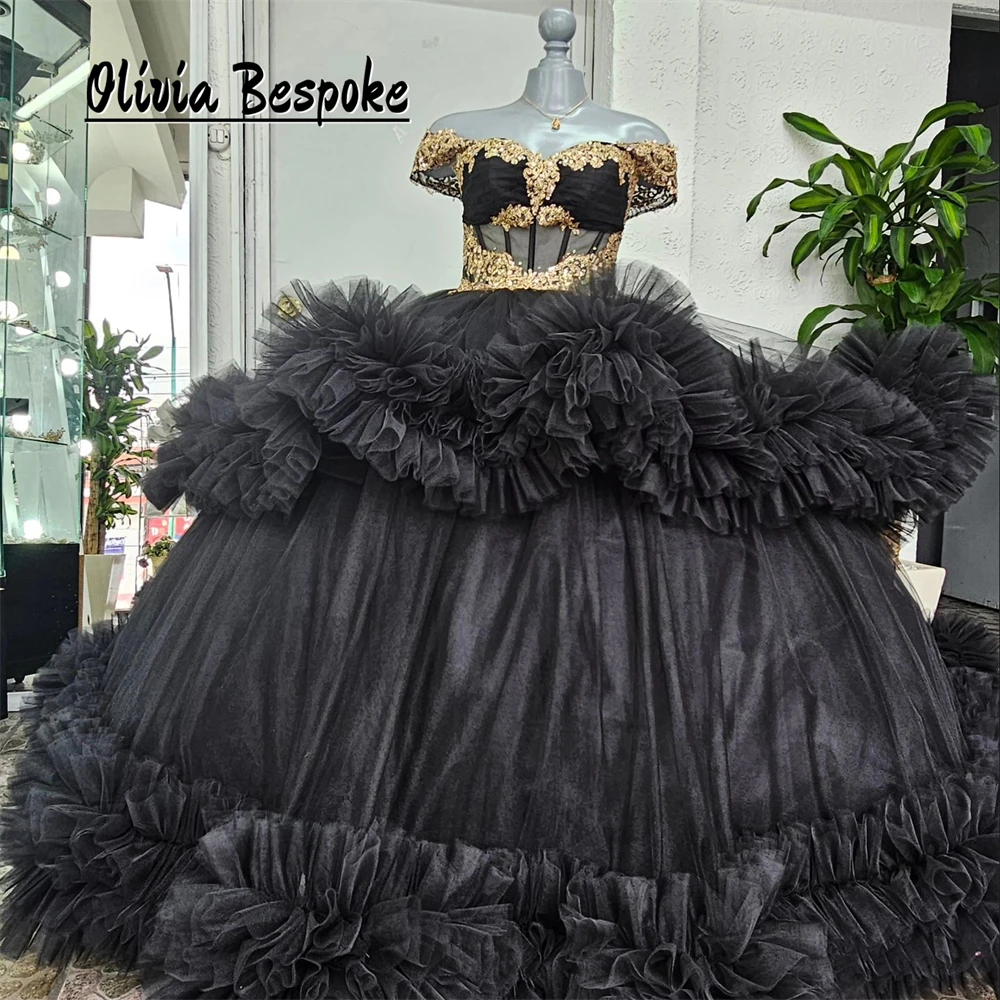 

Smashing Black Mexican Quinceanera Dresses Gold Sequin Appliques Ball Gown With Tiered Tulle Ruched Train Wedding Gowns