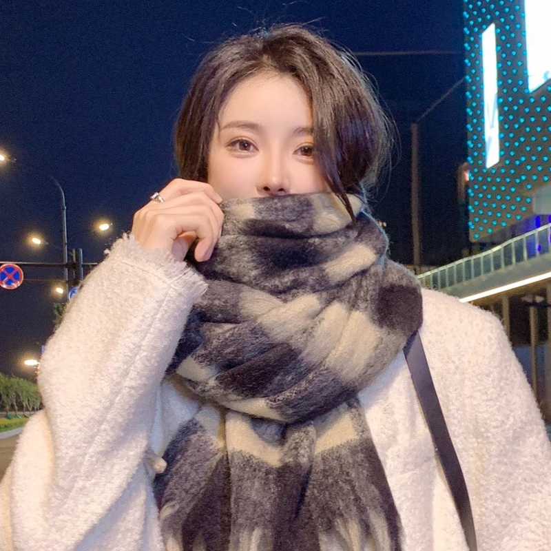Sciarpa scozzese coreana Donna Inverno Nuovo stile Caldo Scialle versatile Sciarpa collo spessa imitazione cashmere di fascia alta Versione grande