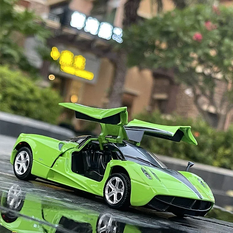سيارة رياضية من Pagani Huayra Zonda-من خليط معدني ، لعبة محاكاة ، مجموعة نموذج سيارة ، هدية صوت وإضاءة ، 1:32