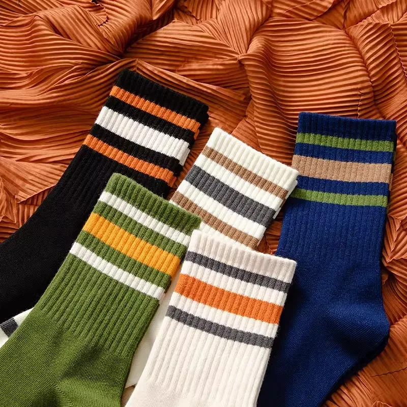 ใหม่สีทึบลายกลางถุงเท้าป้องกันกลิ่นและการดูดซึมเหงื่อบุรุษถุงเท้าผ้าฝ้าย Harajuku กีฬา Casual ถุงเท้า