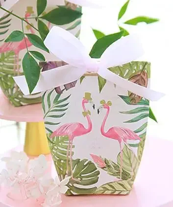 50pcs Cute Green Leaves Flamingo Wedding Favors Candy Boxes with bowknot  paper Gift Box gift bag Party Chocolate Box