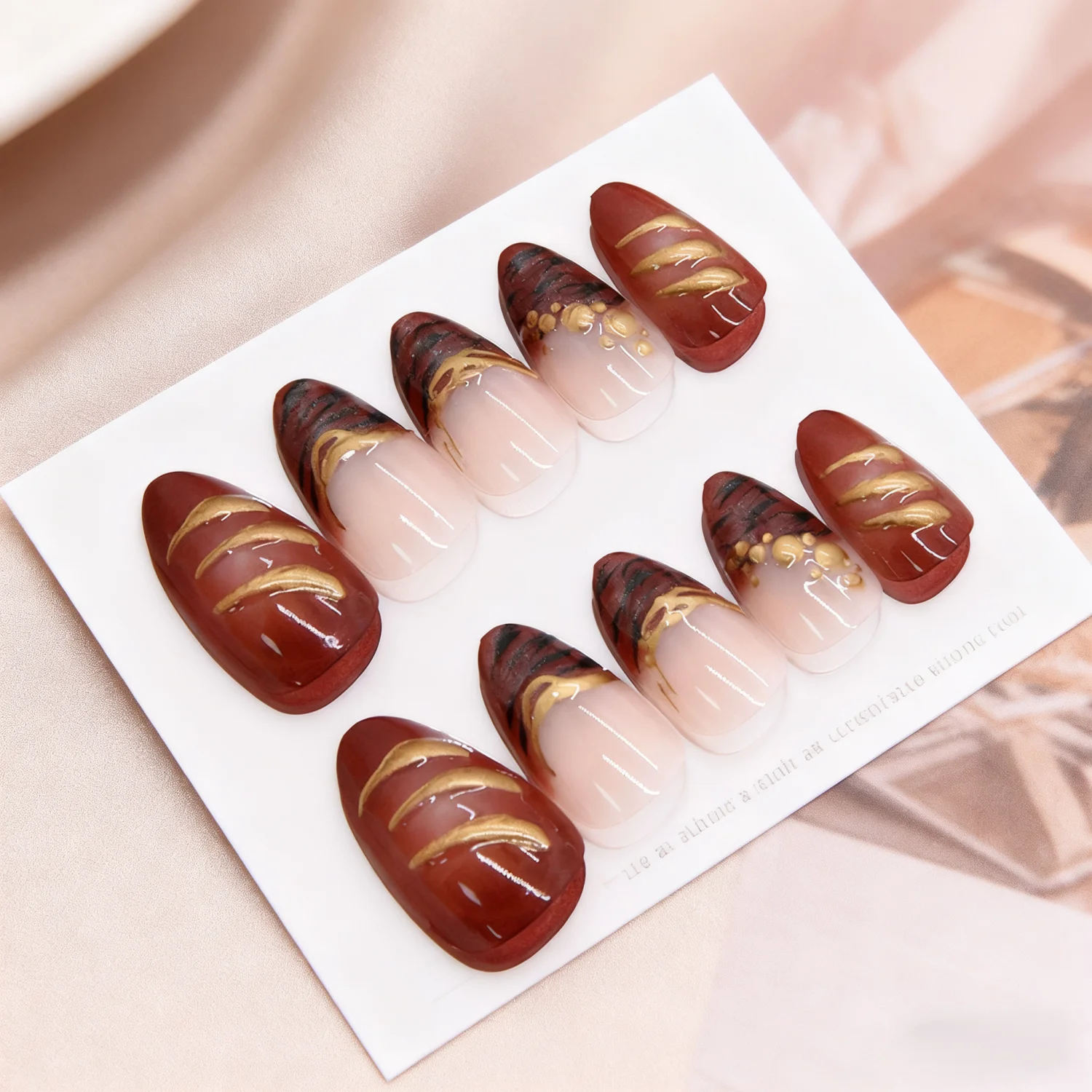 

24Pcs Short Round French Fake Nails with Wearable Almond False Chocolate Zebra print Nail Full Cover Press on Nails Tips