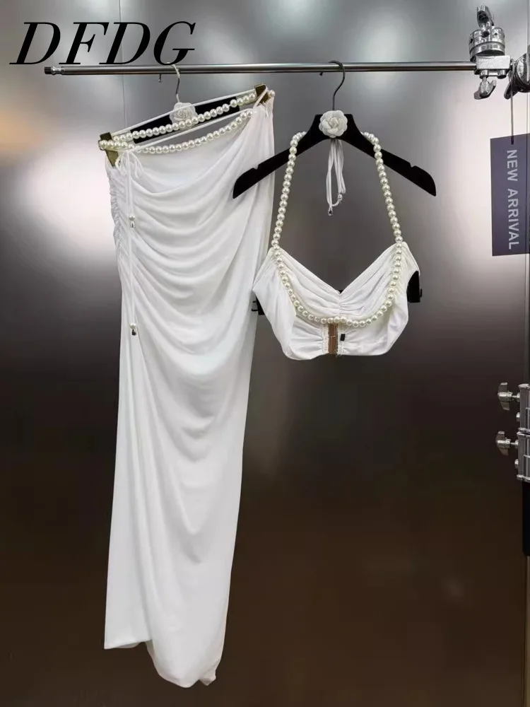

DFDG женский весенне-летний комплект с белым жемчугом и лямкой на шее, макси-юбка со рюшами, элегантный вечерний формальный комплект 2025 года, модный женский модный комплект
