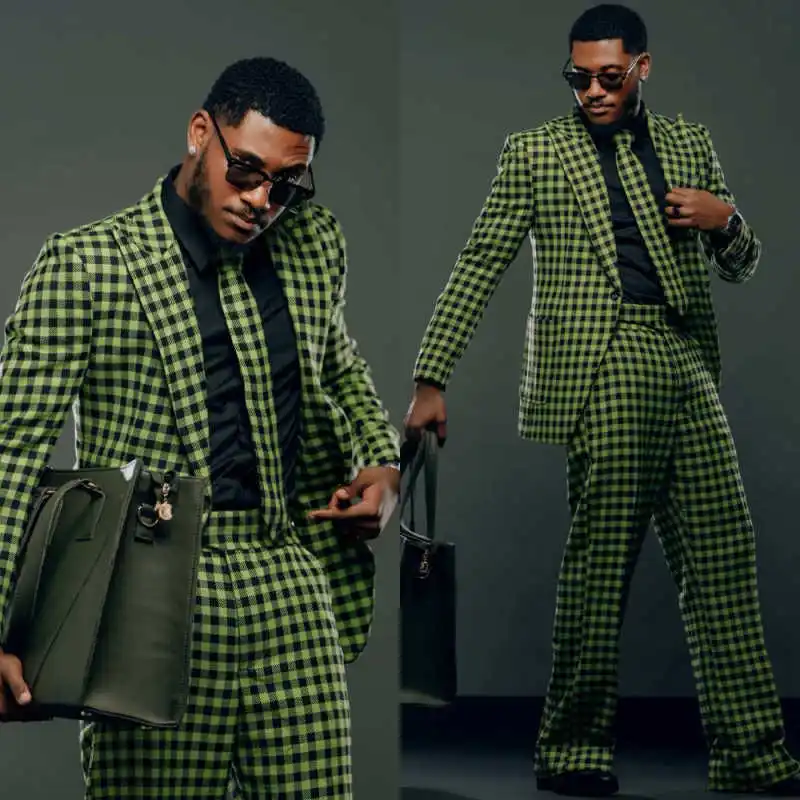 Fashion Man Tuxedos Check Peaked Lapel Single Breasted Wedding Suit Handsome 2 Piece Set Jacket Pants Groom Wear Customized