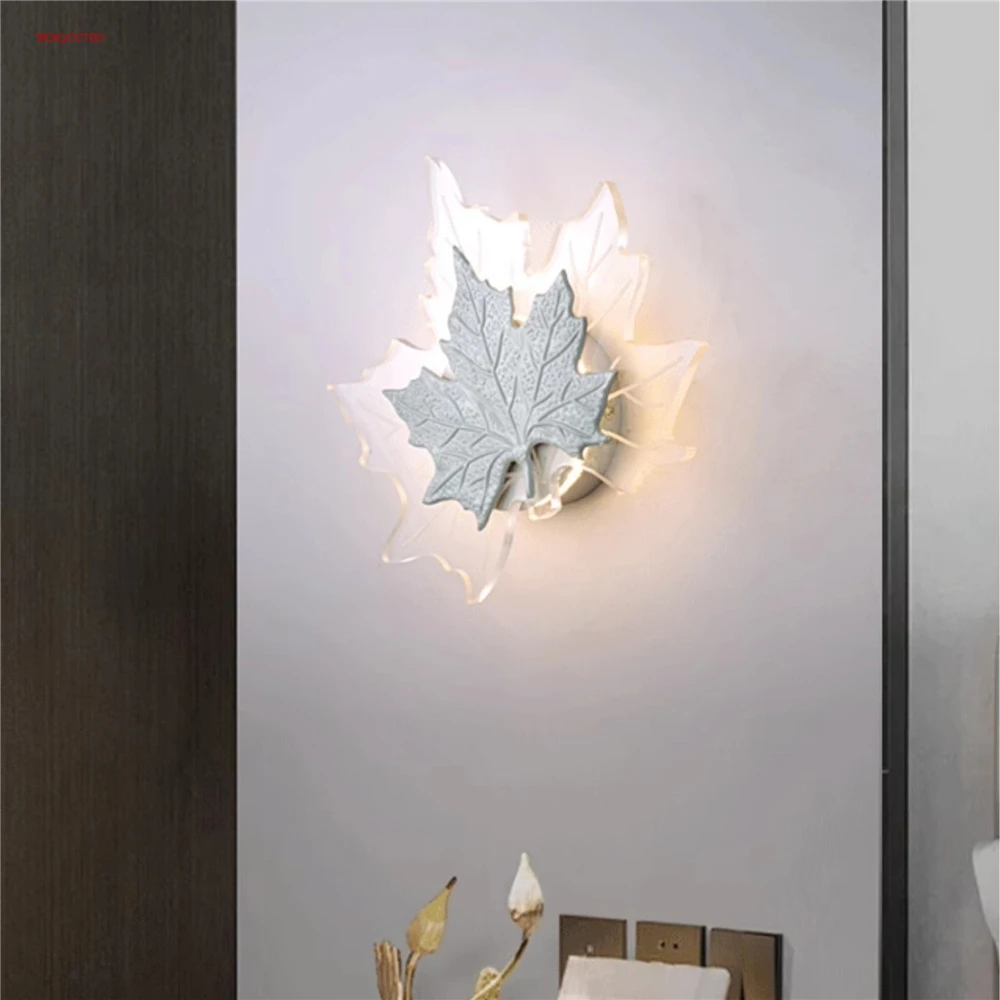 

2025 Maple Leaves Creative Acrylic Led Wall Lamp Foyer Bedroom Dining Table Decoration Sconces Loft Hotel Aisle Art Night Lights