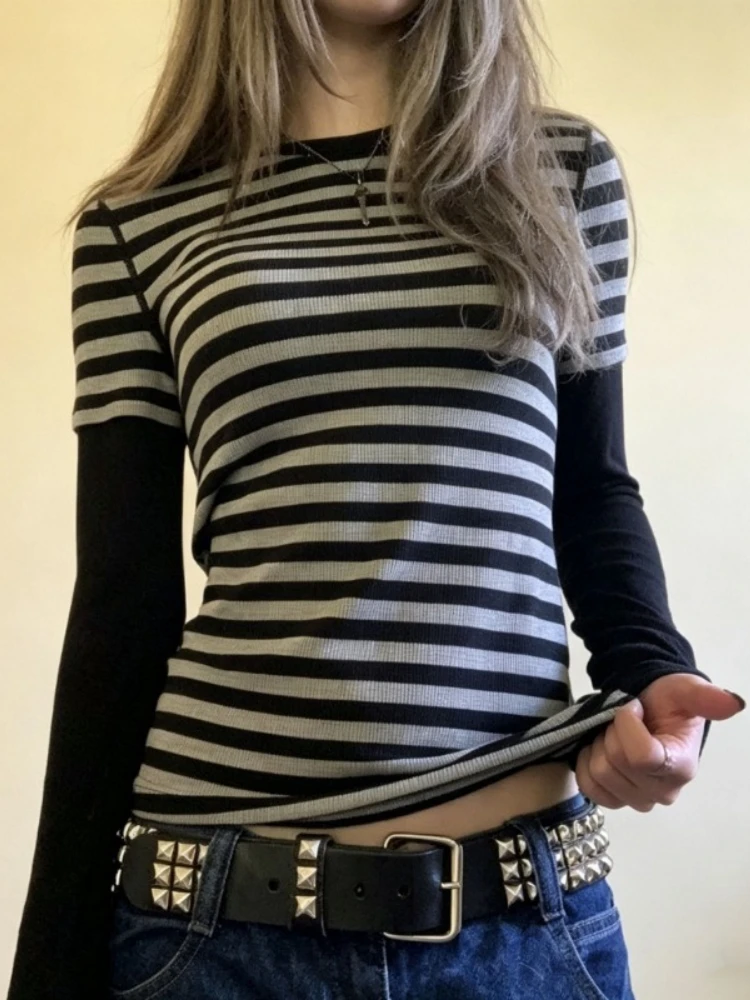 Y2k Subculture Casual Fake 2 Piece Long Sleeve Tees 2000S American Vintage Slim Striped T Shirts Harajuku High Street Tops Chic