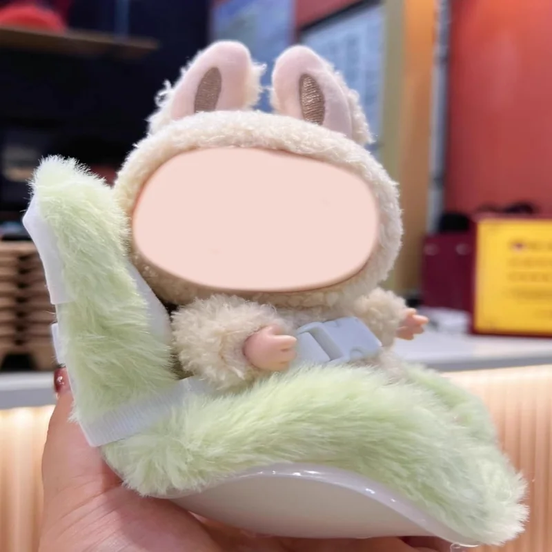 

Accessories for 17cm Dolls - Car Seat for 17cm Dolls - 17cm Doll Safety Seat with Air Vent Clip & Desktop Stand, Premium Furry C