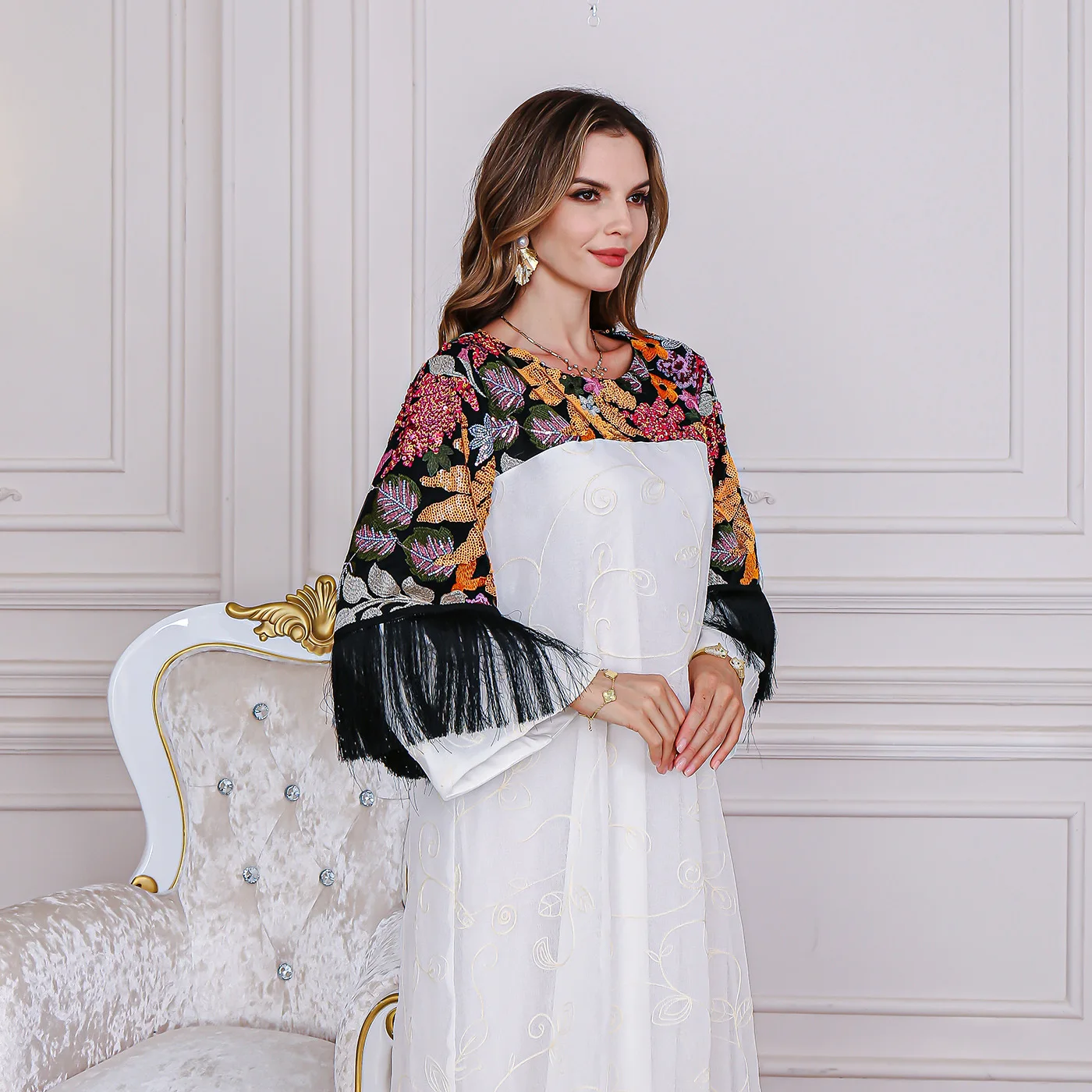 Nuovo abito da sera musulmano Abito lungo femminile Perline ricamate Abito Jalabiya da donna Dubai Turco Islam Abbigliamento da festa