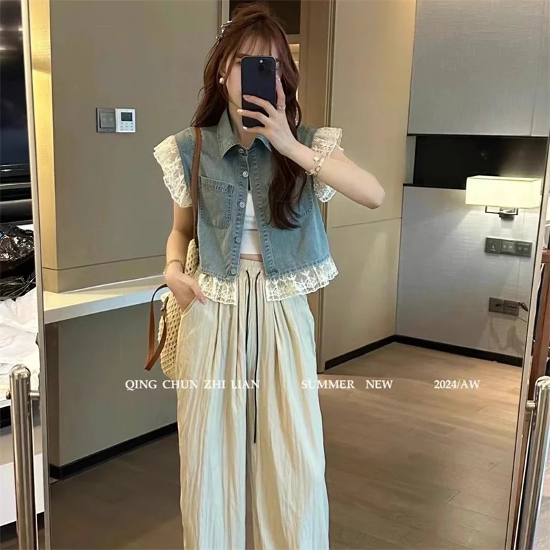 2026 New Summer Thin Lace Edge Spliced Casual Denim Vest Versatile Style Sleeveless Popular Thin Coat for Women Simple Short