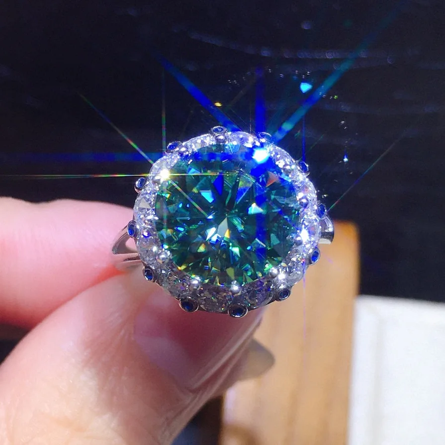 

Luxury 3-carat Eight Heart Eight Arrow Plated PT950 Imitation Blue Green Moissanite Full Zirconia Open Ring For Women