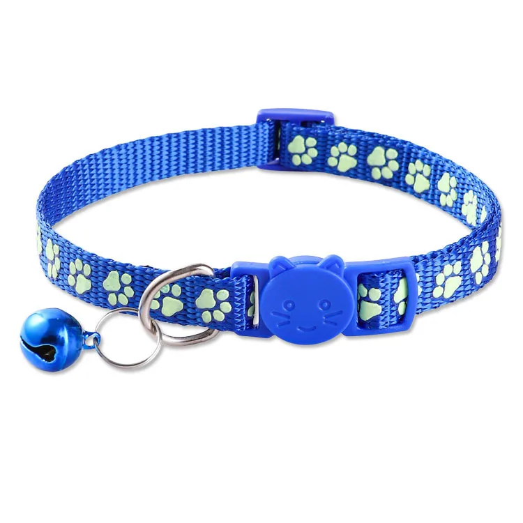 Im Dunkeln Leuchtendes Haustier-Halsband mit Glocke Cartoon-Pfotenabdruck Verstellbare Sicherheitsschnalle Leuchtendes Hunde- und Katzen-Halsband für Nachtspaziergänge – Detail 4