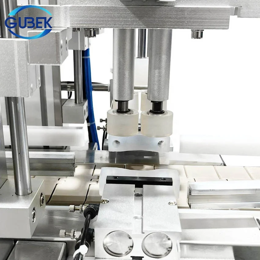 Desktop Automatic Bottle Liquid Filling Capping Capping Machine Production Line