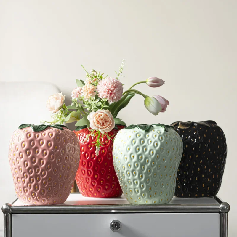 Creative Strawberry Vase Ceramic Vase Cartoon Fruit Floral Arrangement Accessories Hydroponics Terrarium Home Decoration Accesso