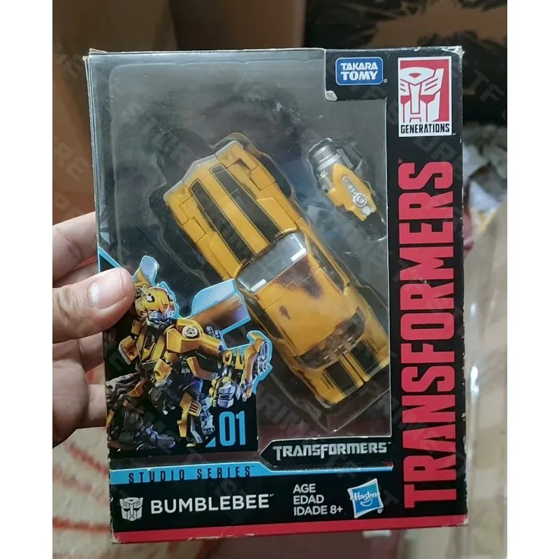 لعبة ترانسفورميشن أصلية من هاسبرو، سلسلة إس إس ستوديو، إس إس-01، نسخة الإضرار الناتج عن المعركة، شخصية بامبلبي، سيارة كامارو فئة د موديل 1977، لعبة شخصية متحركة