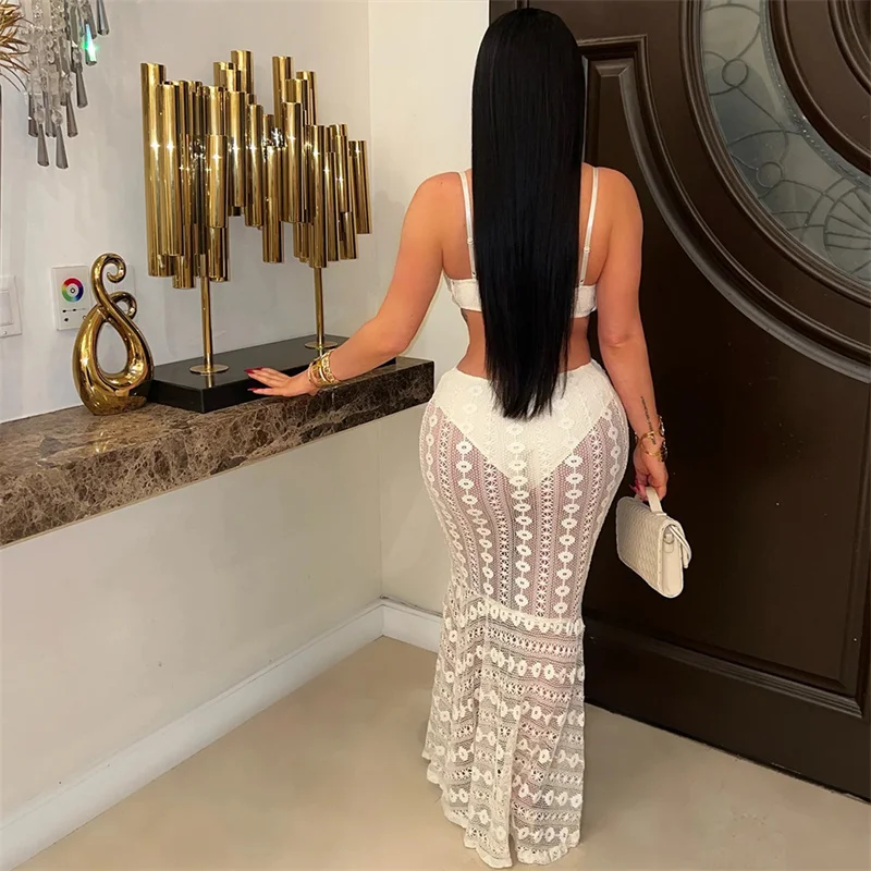 2025 sommer Frauen Spaghetti Strap V-ausschnitt Bodycon Sexy Weiße Spitze Party Kleider Perspektive Schlank Cut Out Nachtclub Langes Kleid