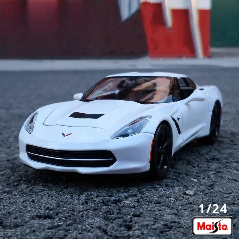 

Maisto 1:24 Alloy Car Model Handicraft Decoration Collection Toy Tool Gift Diecast Alloy Car Model Collectible