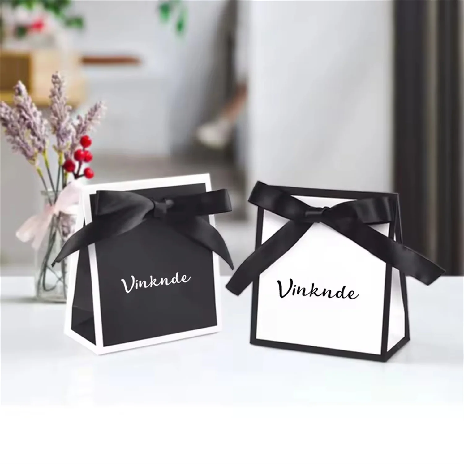 Custom Logo Small Gift Packing Bags with Ribbon Paper Tote Bags Black Treat Boxes for Birthday Wedding Baby Shower Christmas