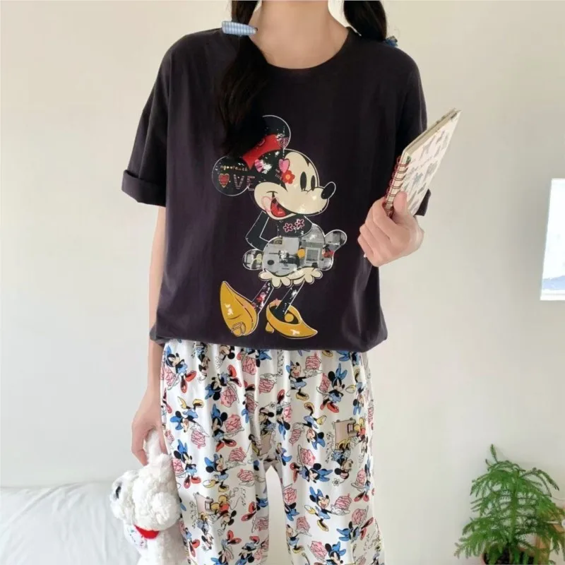

Женские ночные рубашки с Микки Диснеем, весенне-летние брюки, белые пижамы с принтом, женские свободные пижамы с короткими рукавами, домашние пижамы