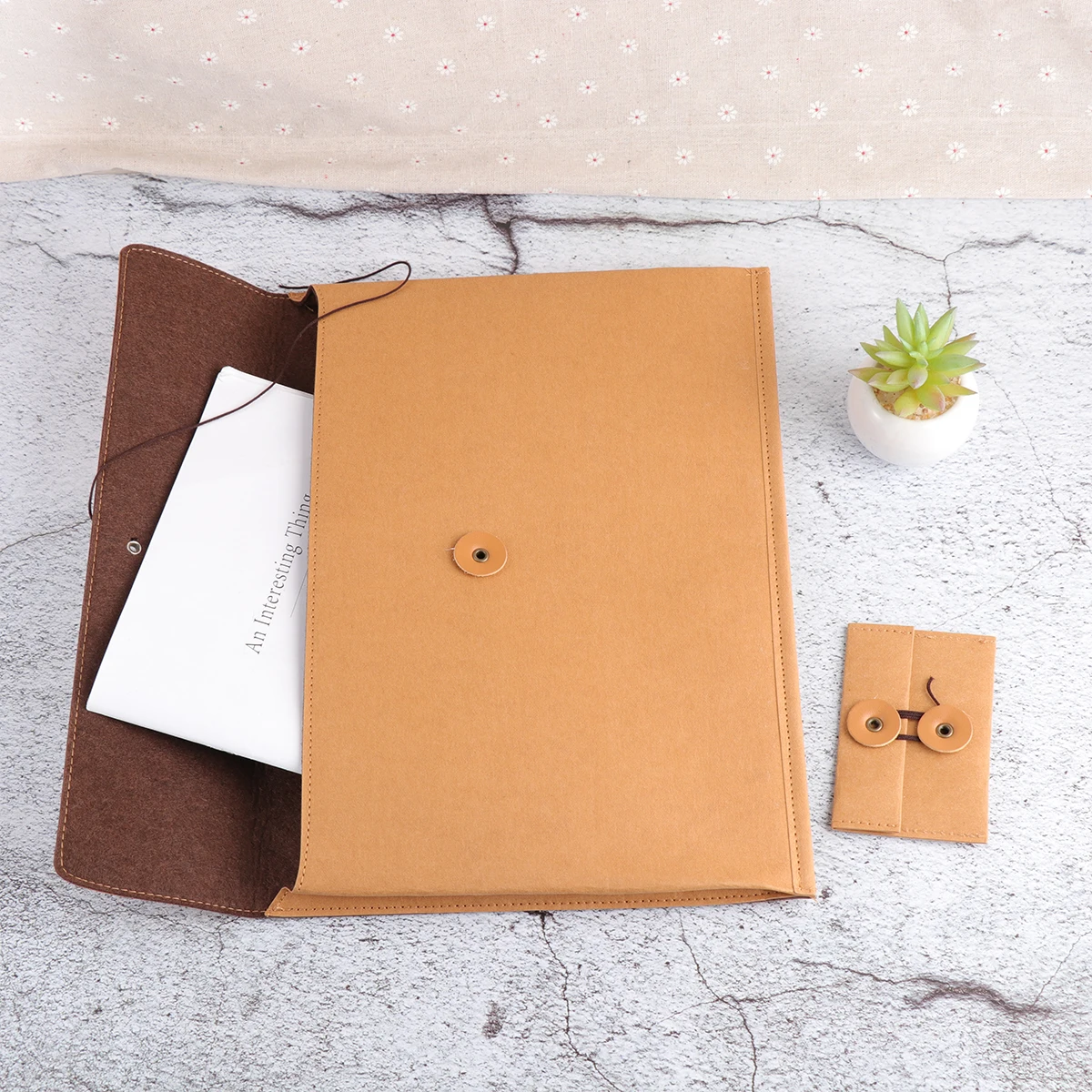 

Kraft Paper File Pocket Waterproof Filing Paper Bag Water Scrubbing Documents Pouch Retro File Bags Yellow