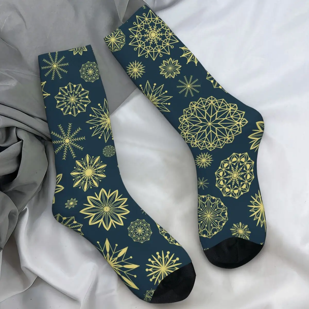 

Рождественские подарочные носки со снежинками, модные повседневные чулки, мужские удобные носки для скалолазания, зимние антибактериальные носки с графическим рисунком