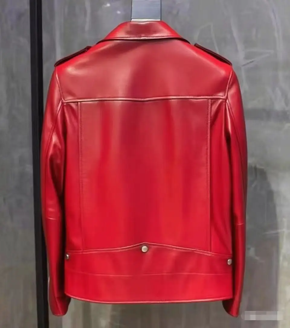 2025 Giacca in pelle nuova in pelle PU Tuta da pecora Cappotto in pelle da motociclista Cappotto da donna streetwear Regular Slim di grandi dimensioni