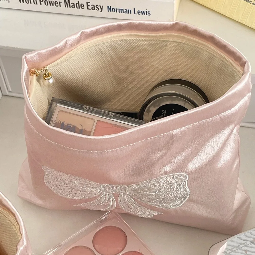 

Luxury Pink Bow Makeup Bag Handbag Bow Embroidery Toiletry Storage Pouch Pearl Zipper Make Up Organizer Bag Women