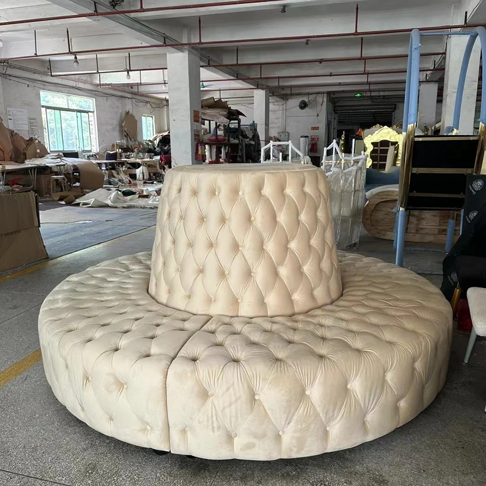 2024 Modern New Luxury Design Sofa Velvet Sofa For Wedding Furniture Cough