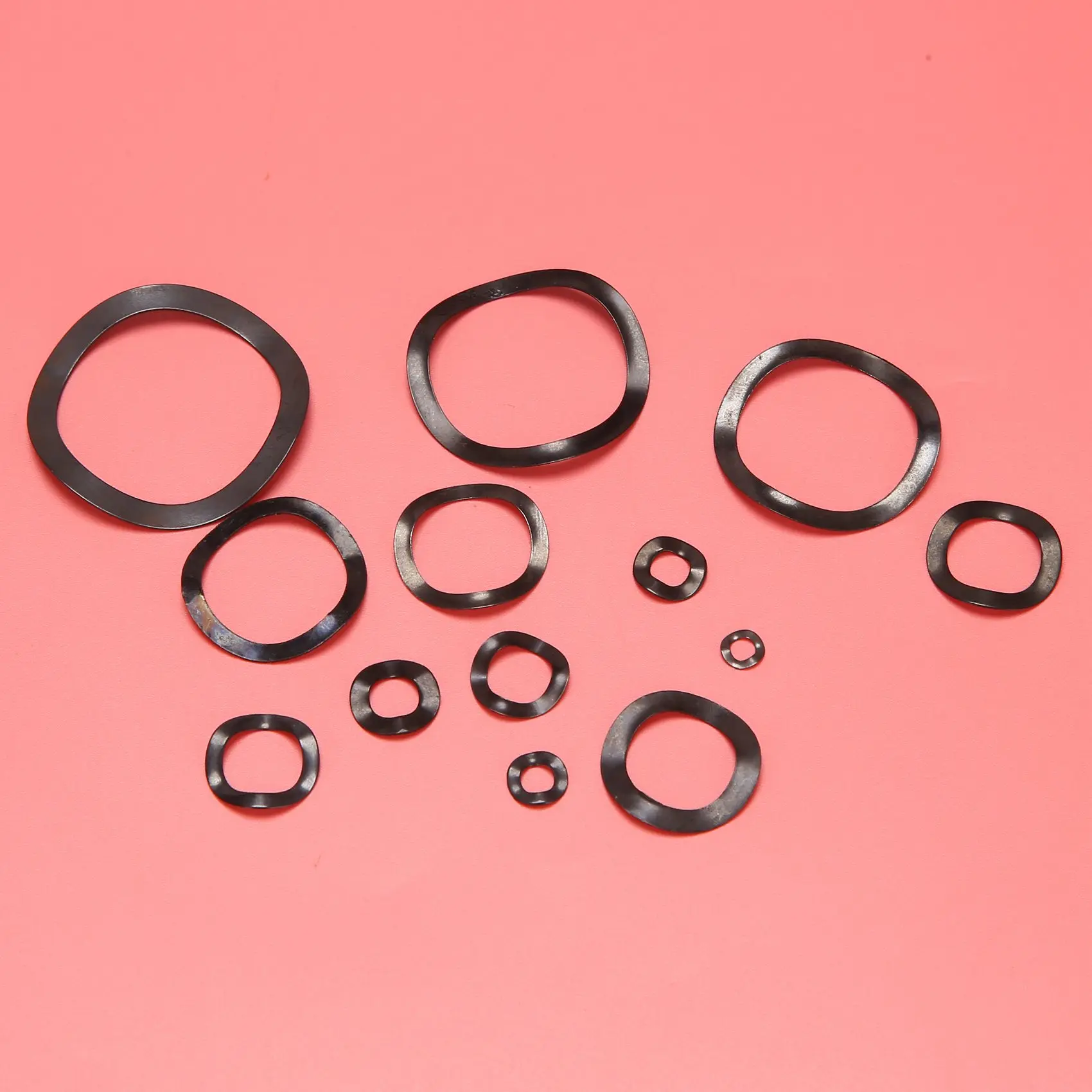 [NEWA08R】 320Pcs Carbon Steel Compression Type Wavy Wave Crinkle Spring Three Wave Washers Assortment Kit